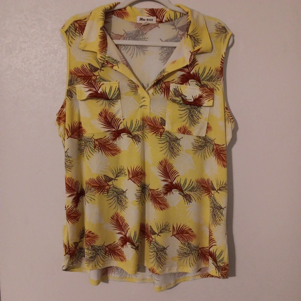Blue Mood Sleeveless Blouse Women's Sz.3X Yellow/Multi-Color Front Pockets